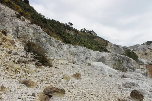 Skalnaté Kopce Kráteru Solfatara Pozzuoli Itálie — Stock fotografie