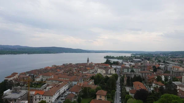 Arona Italienische Stadt Lago Maggiore — Stockfoto