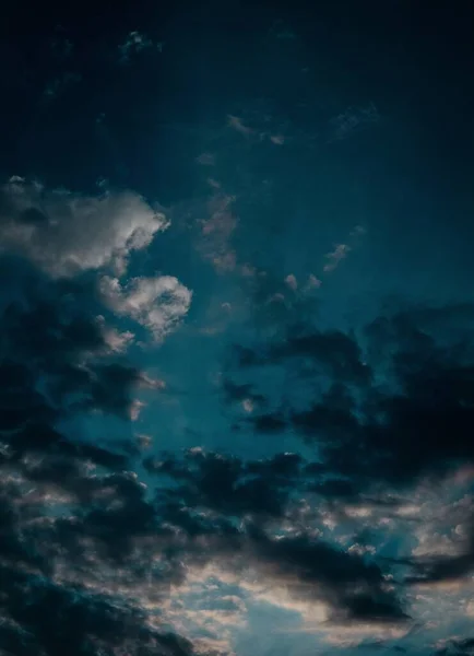 Las Nubes Cielo Azul Atardecer —  Fotos de Stock