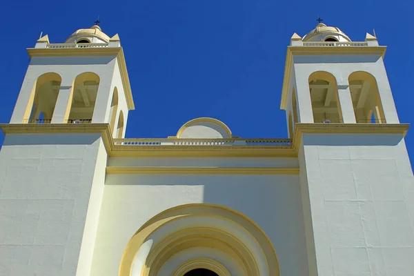 Catedral Metropolitana Capital Salvador Fondo Cielo Muy Azul Claro — Fotografia de Stock