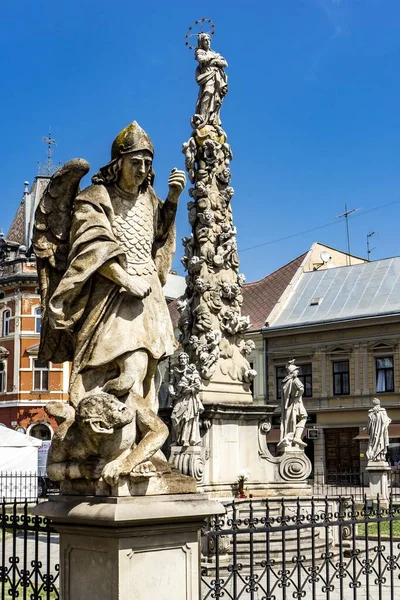 Immagine Mostra Una Statua Una Colonna Peste Costruita Ringraziamento Fine — Foto Stock