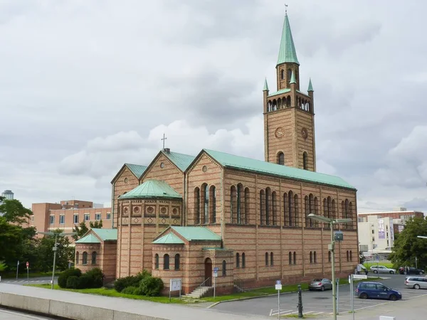 Iglesia Protestante San Mateo Situada Berlín Alemania Durante Día —  Fotos de Stock