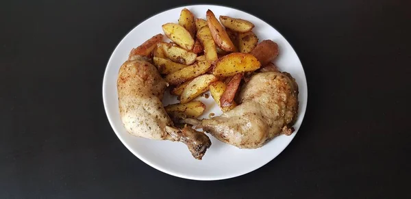 Carne Frita Frango Com Batatas Bife — Fotografia de Stock