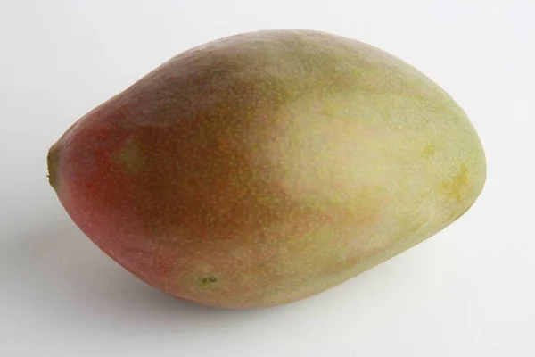 Primer Plano Mango Aislado Sobre Fondo Blanco —  Fotos de Stock