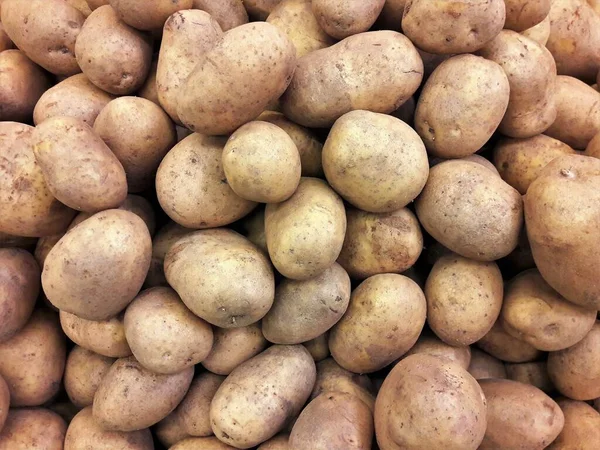 Eine Nahaufnahme Von Kartoffeln Untereinander Gemischt — Stockfoto