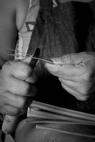 Grayscale Closeup Shot Female Craftsperson Sharpening Thin Piece Wood Knife — Stock Photo, Image