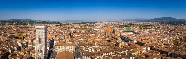 Uma Foto Panorâmica Aérea Dos Edifícios Florença Itália — Fotografia de Stock
