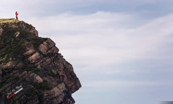 Female Hiker Standing Top High Cliff Taking Photo Beautiful View — Stock Photo, Image