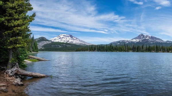 Vue Sur South Sister Montagne Broken Top Depuis Lac Sparks — Photo