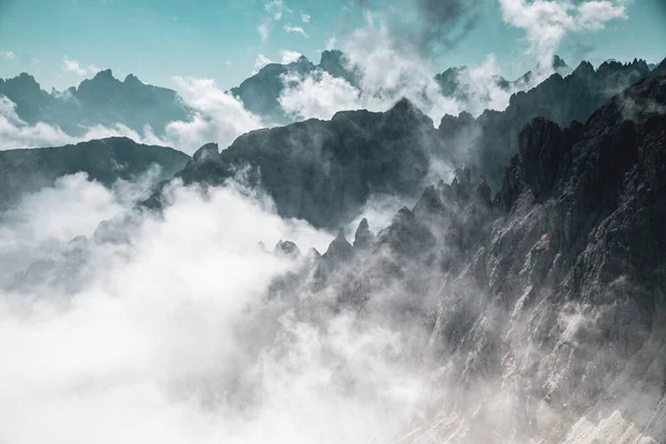 Luftaufnahme Von Bergen Nebel — Stockfoto
