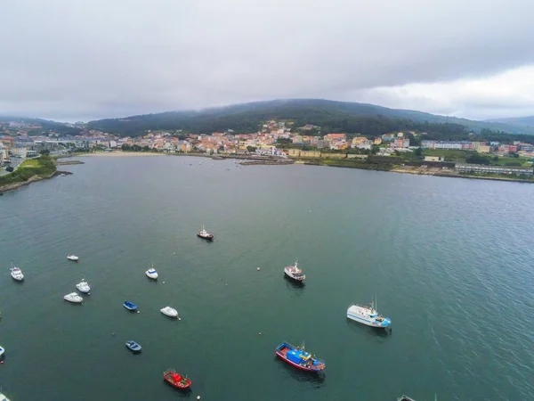 Små Båtar Förtöjda Galicien Spanien Europa Drönare Foto — Stockfoto