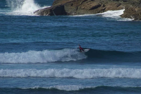 Surfista Nella Spiaggia Della Galizia Coruna Spagna Europa — Foto Stock