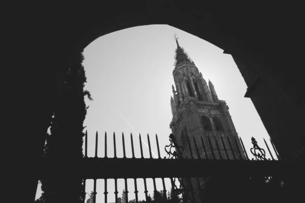 Una Foto Scala Grigi Della Cattedrale Toledo Spagna — Foto Stock