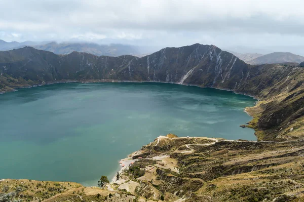 Ett Vackert Flygfoto Sjön Laguna Quilotoa Quinta Ecuador — Stockfoto