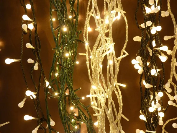 Primer Plano Hermosas Cadenas Ligeras Navidad Ardientes — Foto de Stock