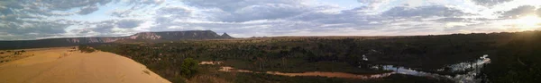 ブラジルのトカンティンスでジャラパオ砂丘の美しいパノラマ写真 — ストック写真