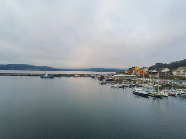 Vista Aérea Porto Com Barcos Costa Galiza Espanha Drone Foto — Fotografia de Stock