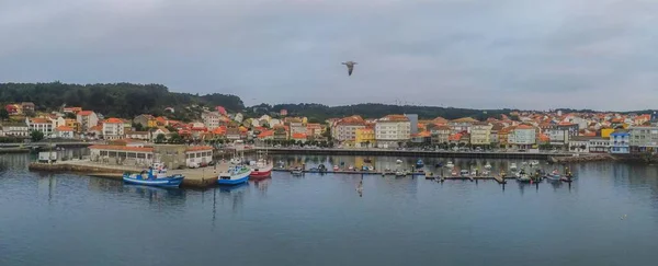 Letecký Pohled Přístavu Loděmi Pobřeží Galicie Španělsku Fotografie Drone — Stock fotografie