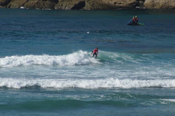 Surfista Nella Spiaggia Della Galizia Coruna Spagna Europa — Foto Stock