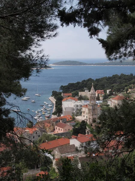 Розмаїття Краєвиду Острова Хвар Вздовж Адріатичного Моря Хорватії — стокове фото