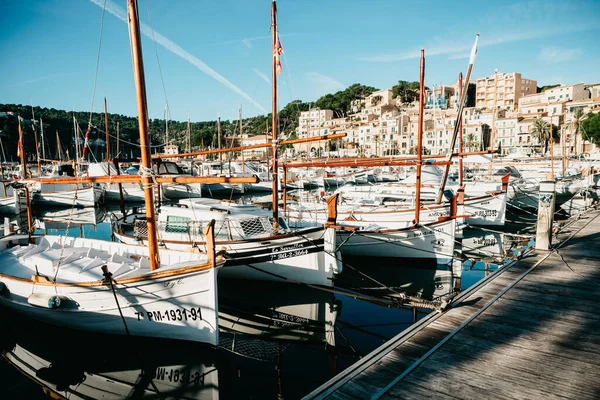 Una Hermosa Vista Puerto Deportivo Con Barcos Pesca Veleros — Foto de Stock