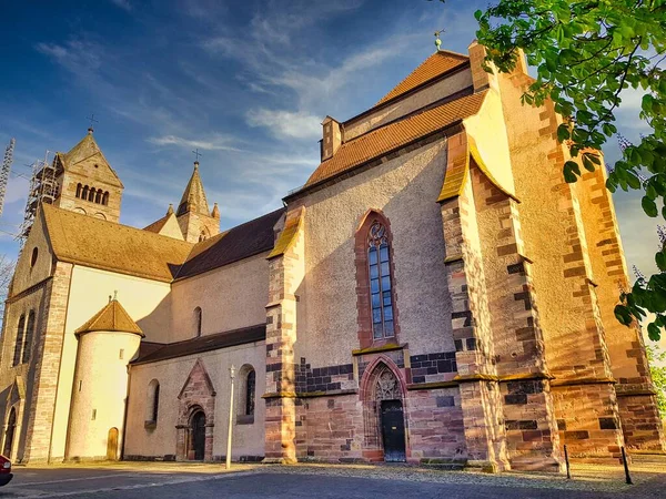 ドイツに近いフランス北部の美しい教会 — ストック写真