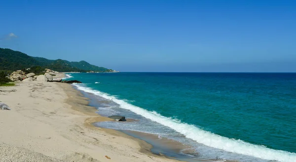 Una Toma Aérea Una Hermosa Costa Arenosa — Foto de Stock