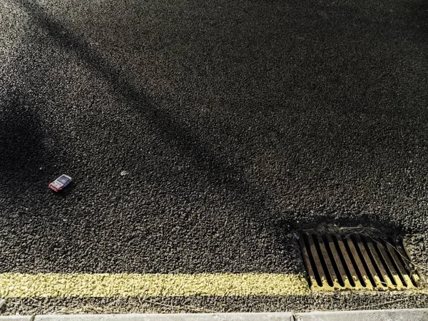 Eine Draufsicht Auf Einen Asphalt Und Eine Gelb Lackierte Linienstraße — Stockfoto