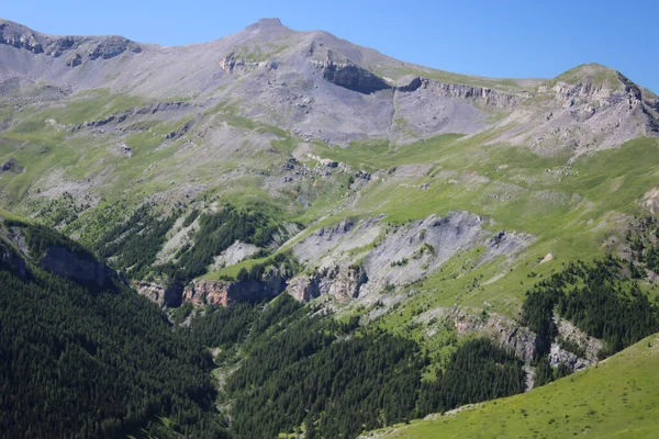 Ein Faszinierender Blick Auf Die Bergige Landschaft Saint Etienne Tinee — Stockfoto