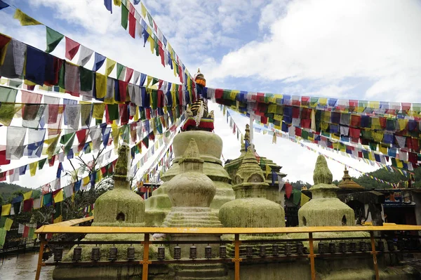 Stupa Namo Budda Znajduje Się Nepalu Świetle Dnia — Zdjęcie stockowe