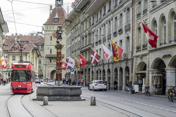 Bern Switzerland Lehet 2018 Egyik Bern Villamos Mozog Lefelé Marktgasse — Stock Fotó