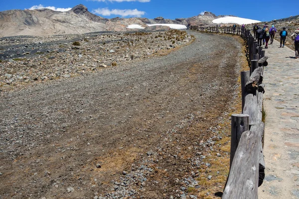 Una Foto Fascinante Los Excursionistas Parque Nacional Huascaran Perú — Foto de Stock