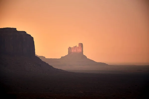 Uma Bela Paisagem Mesas Monument Valley Arizona Eua — Fotografia de Stock