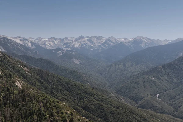 Una Hermosa Toma Del Parque Nacional Sequoia Moro Rock Three —  Fotos de Stock