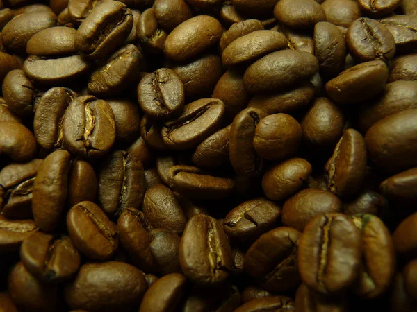 Egy Közeli Kép Pörkölt Kávébab Tökéletes Háttér — Stock Fotó