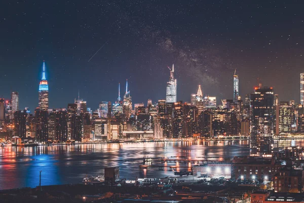 Een Prachtig Shot Van New York City Nachts — Stockfoto