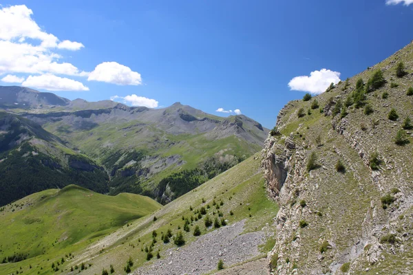 Ein Faszinierender Blick Auf Die Bergige Landschaft Saint Etienne Tinee — Stockfoto