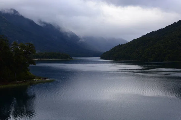 Lago Sarangan Indonesia Niebla — Foto de Stock