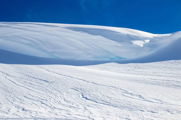 Mountain Summit Covered Clean White Snow — Stock Photo, Image
