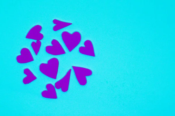 Cercle Fait Cœurs Violets Sur Fond Bleu Parfait Pour Papier — Photo