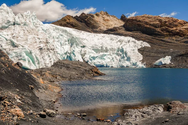 Glaciar Pastoruri Bajo Luz Del Sol Cielo Azul Parque Nacional — Foto de Stock