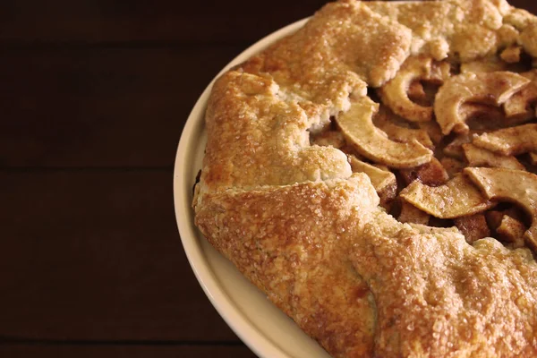 Closeup Fresh Tasty Homemade Apple Pastry Wooden Table — Stock Photo, Image