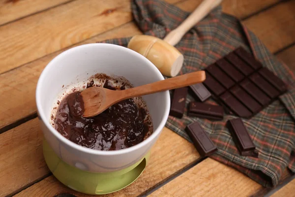 Closeup Shot Melted Dark Chocolate Bowl Table — Stock Photo, Image