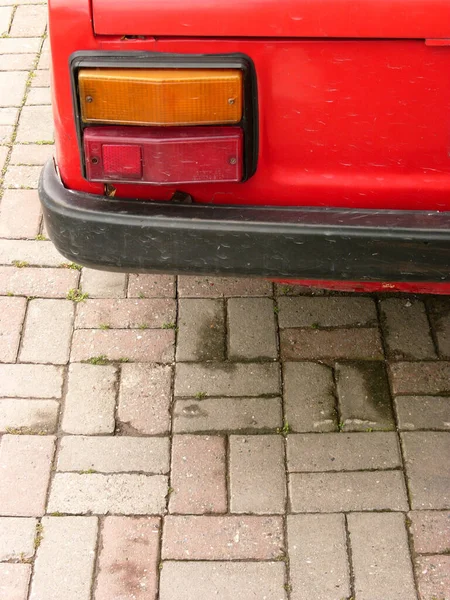 Nahaufnahme Der Lichter Eines Roten Alten Autos — Stockfoto