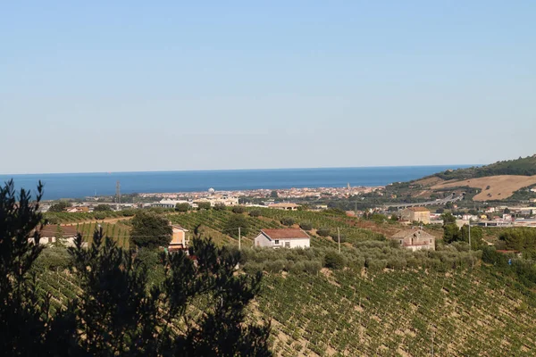 Ein Schöner Blick Auf Die Stadt Monteprandone Italien Bei Klarem — Stockfoto