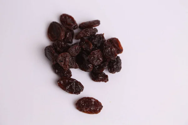 Fruits Raisins Secs Sur Fond Blanc — Photo