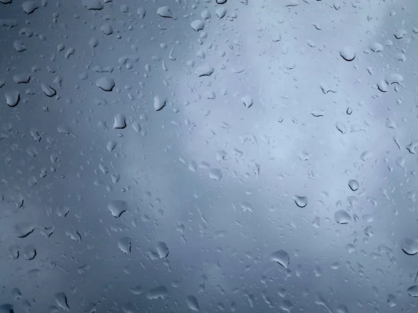 Zbliżenie Kropel Deszczu Szklance Idealne Deszczowe Tło — Zdjęcie stockowe