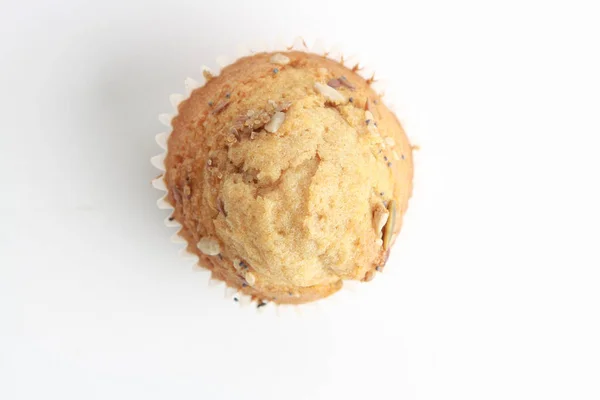 Primer Plano Delicioso Muffin Vainilla Casero Aislado Sobre Fondo Blanco —  Fotos de Stock