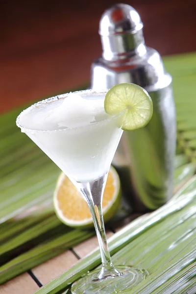 Een Selectieve Focus Shot Van Smakelijke Cocktail White Lady — Stockfoto