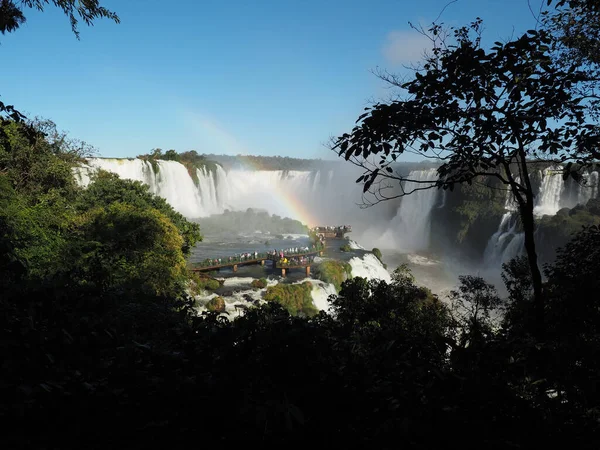 Una Hermosa Toma Una Cascada Increíble Paisaje Rocoso — Foto de Stock